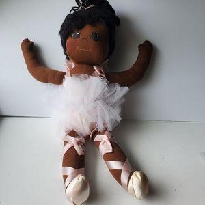 TOYO RARE Musical African American Soft Made Ballerina 16 in Doll. VINTAGE